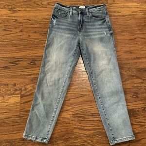 Kenzie Vintage Luxe The Effortless Skinny Crop Jeans - Size 6